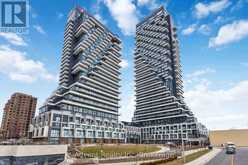 518 - 30 INN ON THE PARK DRIVE | Toronto Ontario | Slide Image One