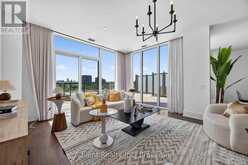 518 - 30 INN ON THE PARK DRIVE | Toronto Ontario | Slide Image Thirty