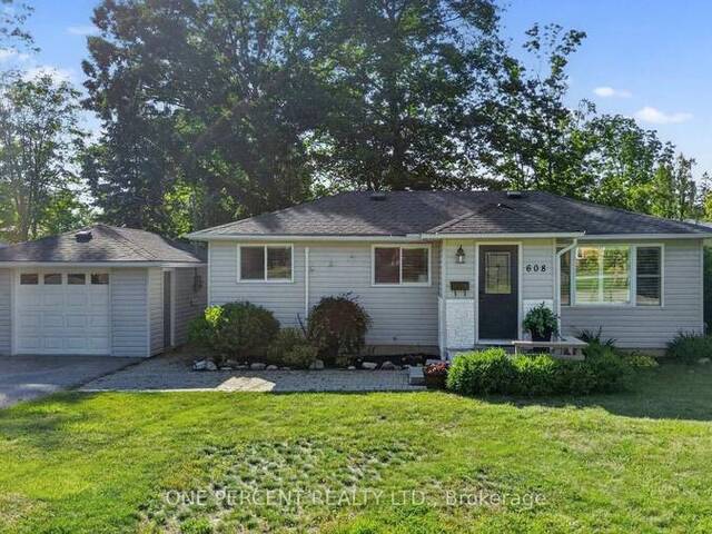 608 BROADVIEW AVENUE Orillia Ontario, L3V 6N8 - 2 Bedrooms Home For Sale