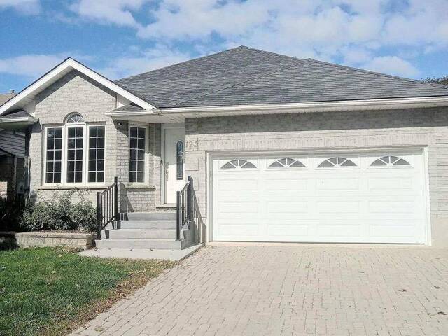 125 MUNICIPAL STREET Guelph Ontario, N1G 4R1 - 7 Bedrooms Home For Sale