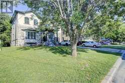 67 SCARBOROUGH HEIGHTS BOULEVARD | Toronto Ontario | Slide Image Three