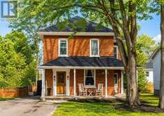 79 MCMURRAY STREET | Bracebridge Ontario | Slide Image Two