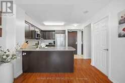 707 - 335 RATHBURN ROAD W | Mississauga Ontario | Slide Image Four