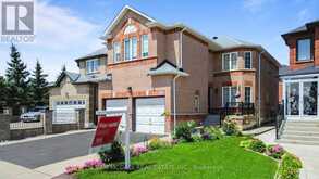 525 DRIFTCURRENT DRIVE | Mississauga Ontario | Slide Image One