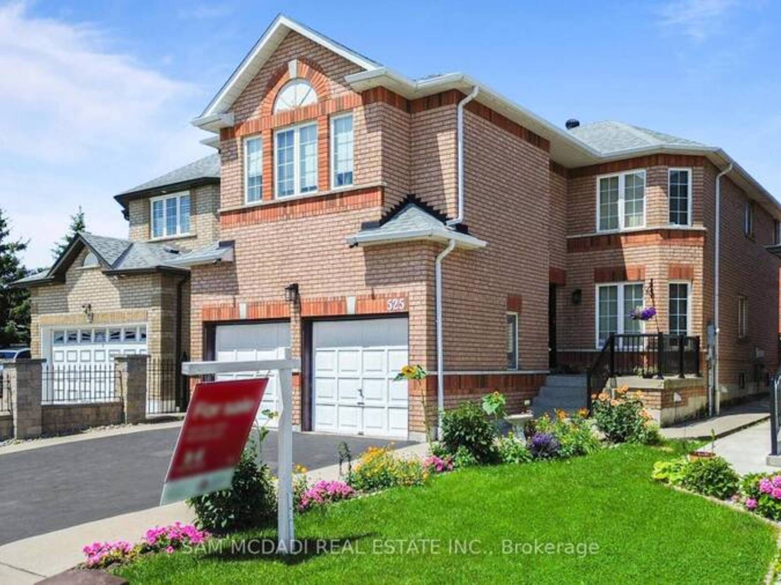 525 DRIFTCURRENT DRIVE, Mississauga, Ontario L4Z 3Z2