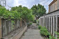 259 WOLVERLEIGH BOULEVARD | Toronto Ontario | Slide Image Thirty-one