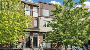 17 - 15 HERON PARK PLACE | Toronto Ontario | Slide Image Two