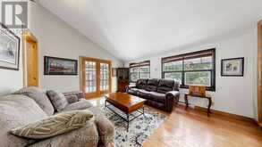 6466 OLD HOMESTEAD ROAD | Georgina Ontario | Slide Image Eight