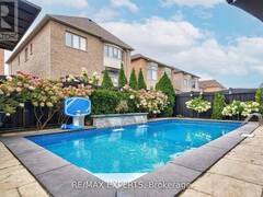265 CHATFIELD DRIVE N Vaughan Ontario, L4H 3R8