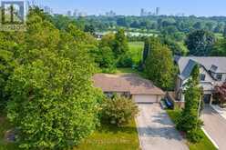 55 BYWOOD DRIVE | Toronto Ontario | Slide Image Eight