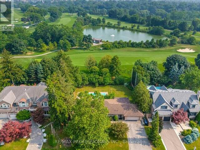 55 BYWOOD DRIVE Toronto Ontario, M9A 1M1 - 4 Bedrooms Home For Sale