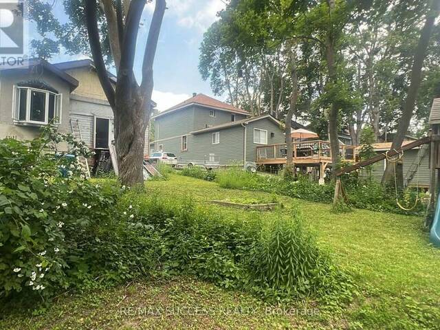 243 HARVEY STREET W Orillia Ontario, L3V 3M5 - 2 Bedrooms Home For Sale