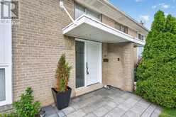 121 SAINT LUCIE DRIVE | Toronto Ontario | Slide Image Twelve