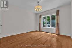 24 MURRAY AVENUE | Toronto Ontario | Slide Image Seventeen