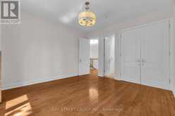 24 MURRAY AVENUE | Toronto Ontario | Slide Image Eighteen