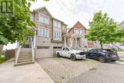 52 HARPREET CIRCLE | Toronto Ontario | Slide Image Three