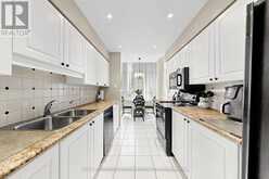 110 - 11 TOWNSGATE DRIVE | Vaughan Ontario | Slide Image Fifteen