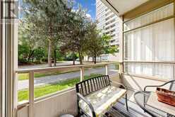 110 - 11 TOWNSGATE DRIVE | Vaughan Ontario | Slide Image Twenty