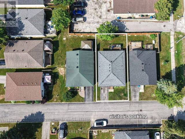 2 - 231 OXFORD STREET Orillia Ontario, L3V 7S6 - 3 Bedrooms Condo For Sale