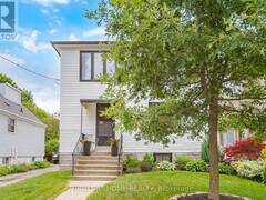 18 VANBRUGH AVENUE Toronto Ontario, M1N 3S9
