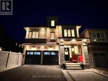 237 BEN SINCLAIR AVENUE | East Gwillimbury Ontario | Slide Image Two