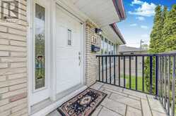 10 BLAKEMANOR BOULEVARD | Toronto Ontario | Slide Image Six