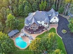 6 PINEHURST LANE Springwater Ontario, L9X 0C7