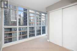 1106 - 15 ICEBOAT TERRACE | Toronto Ontario | Slide Image Eight