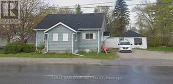 260 THE QUEENSWAY ROAD S | Georgina Ontario | Slide Image One