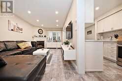 73 BLOOMGATE CRESCENT | Richmond Hill Ontario | Slide Image Eight