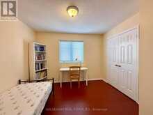 20 GREEN ASH TERRACE | Toronto Ontario | Slide Image Fifteen