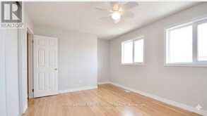 88 MICHAEL CRESCENT | Barrie Ontario | Slide Image Nine