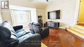 8 SHANGRI-LA LANE | Georgina Ontario | Slide Image Fifteen