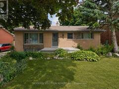 61 GODFREY DRIVE London Ontario, N5V 2E8
