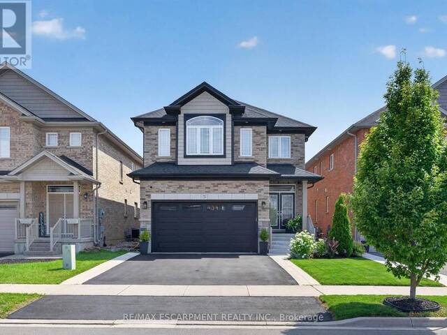 5 NARBONNE CRESCENT Hamilton Ontario, L8G 0J8 - 4 Bedrooms Home For Sale