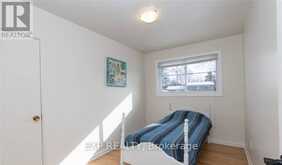 53 MADEIRA DRIVE | London Ontario | Slide Image Nine