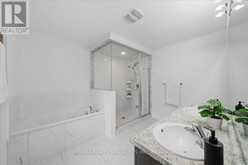 120 DURHAM AVENUE | Barrie Ontario | Slide Image Thirty-five
