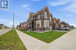 120 DURHAM AVENUE | Barrie Ontario | Slide Image Four