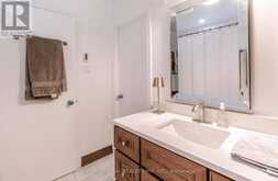 324 BETHUNE DRIVE N | Gravenhurst Ontario | Slide Image Seventeen