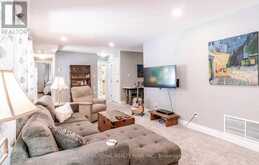 324 BETHUNE DRIVE N | Gravenhurst Ontario | Slide Image Twenty-three