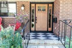 324 BETHUNE DRIVE N | Gravenhurst Ontario | Slide Image Three