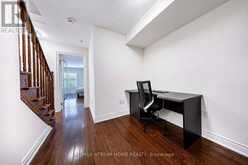 6 - 20 HARGRAVE LANE | Toronto Ontario | Slide Image Seventeen