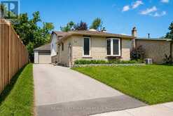 16 AUSTEN LANE | Barrie Ontario | Slide Image One
