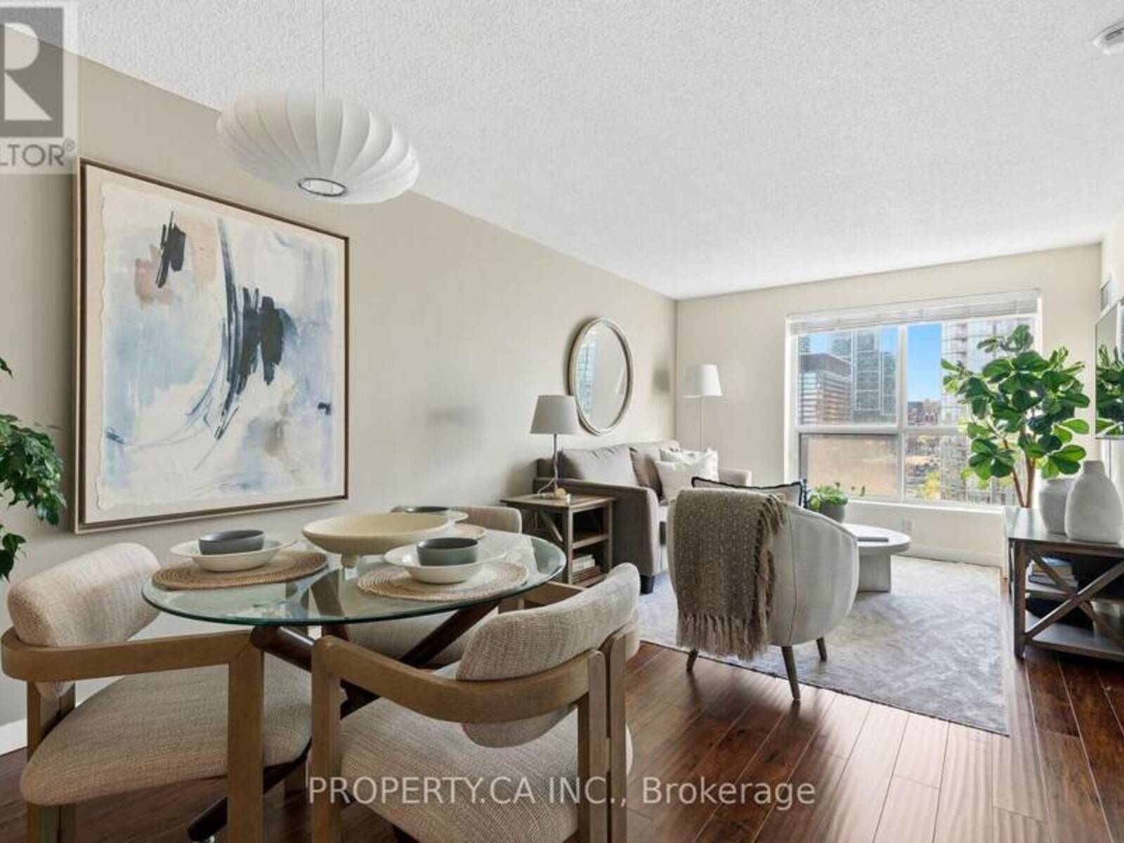 1105 - 410 QUEENS QUAY W, Toronto, Ontario M5V 3T1