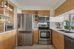 1105 - 410 QUEENS QUAY W | Toronto Ontario | Slide Image Six