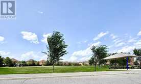 4460 ASHLEY AVENUE | Mississauga Ontario | Slide Image Eighteen