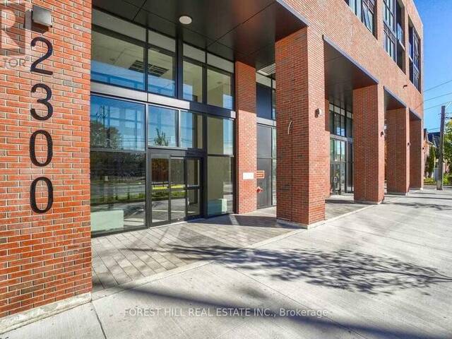 1009 - 2300 ST. CLAIR AVENUE W Toronto Ontario, M6N 0B3 - 4 Bedrooms Condo For Sale
