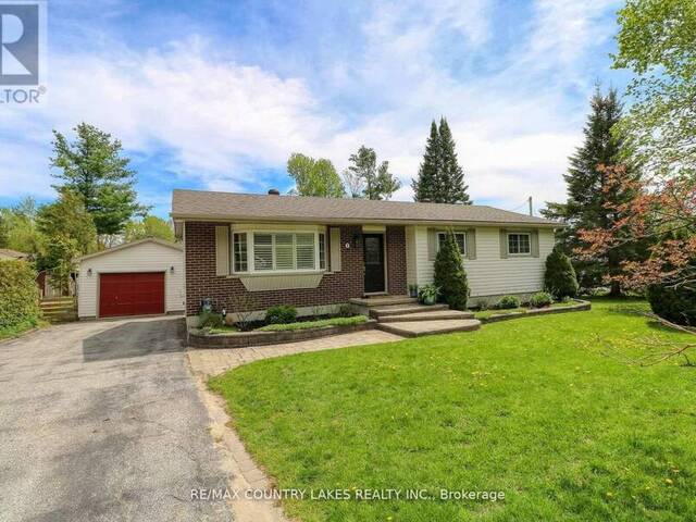 1 PRICE DRIVE Orillia Ontario, L3V 6H2 - 3 Bedrooms Home For Sale