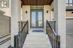 63 SUTTONRAIL WAY | Whitchurch-Stouffville Ontario | Slide Image Three