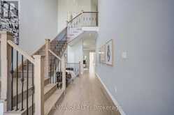 63 SUTTONRAIL WAY | Whitchurch-Stouffville Ontario | Slide Image Five